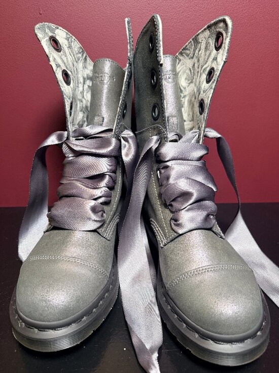 Dr. Martens Shoes - Dr. Martens Aimilie Lace Up Foldover Boot Size 7 - NWOB